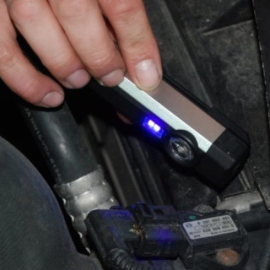 Фонарь светодиодный с ультрафиолетовой подсветкой (Made in GERMANY) GIKRAFT UF-0301